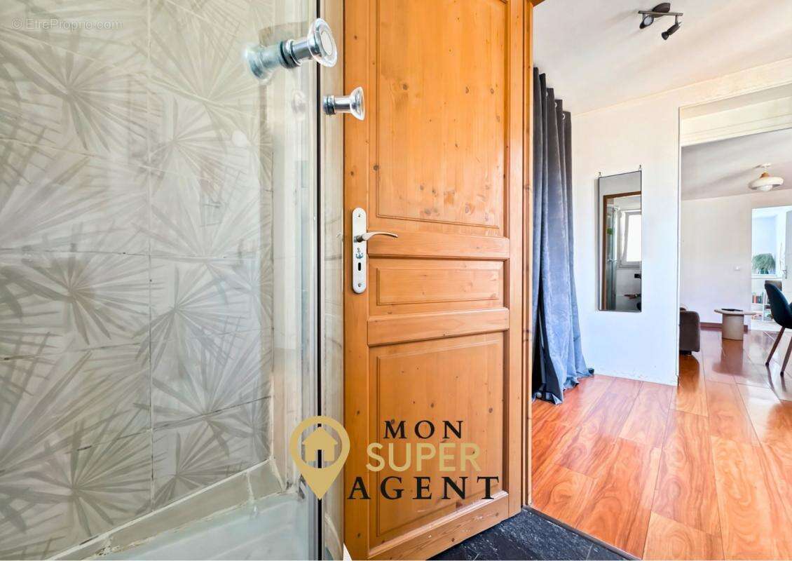 Appartement à MELUN