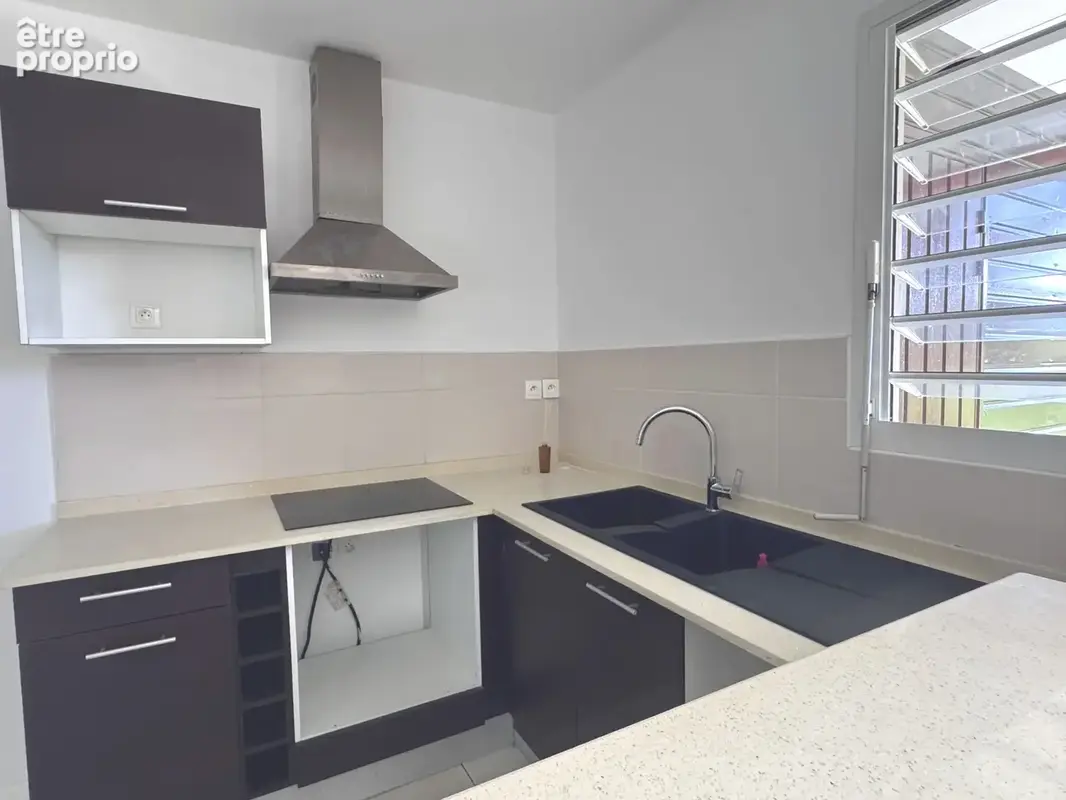 Appartement rénové avec terrasse et jardin privatif   Le Gosier - photo 5