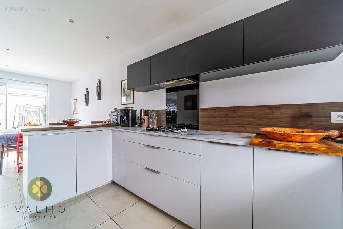 Maison à DAMMARTIN-EN-SERVE