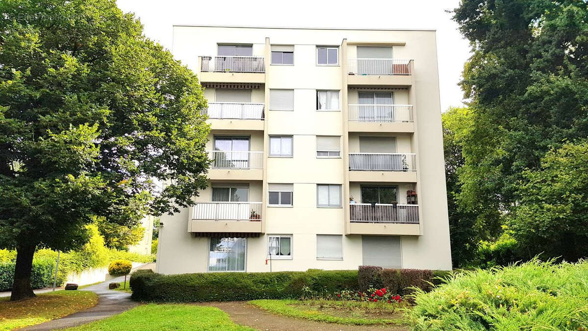 Appartement à SAINT-SEBASTIEN-SUR-LOIRE