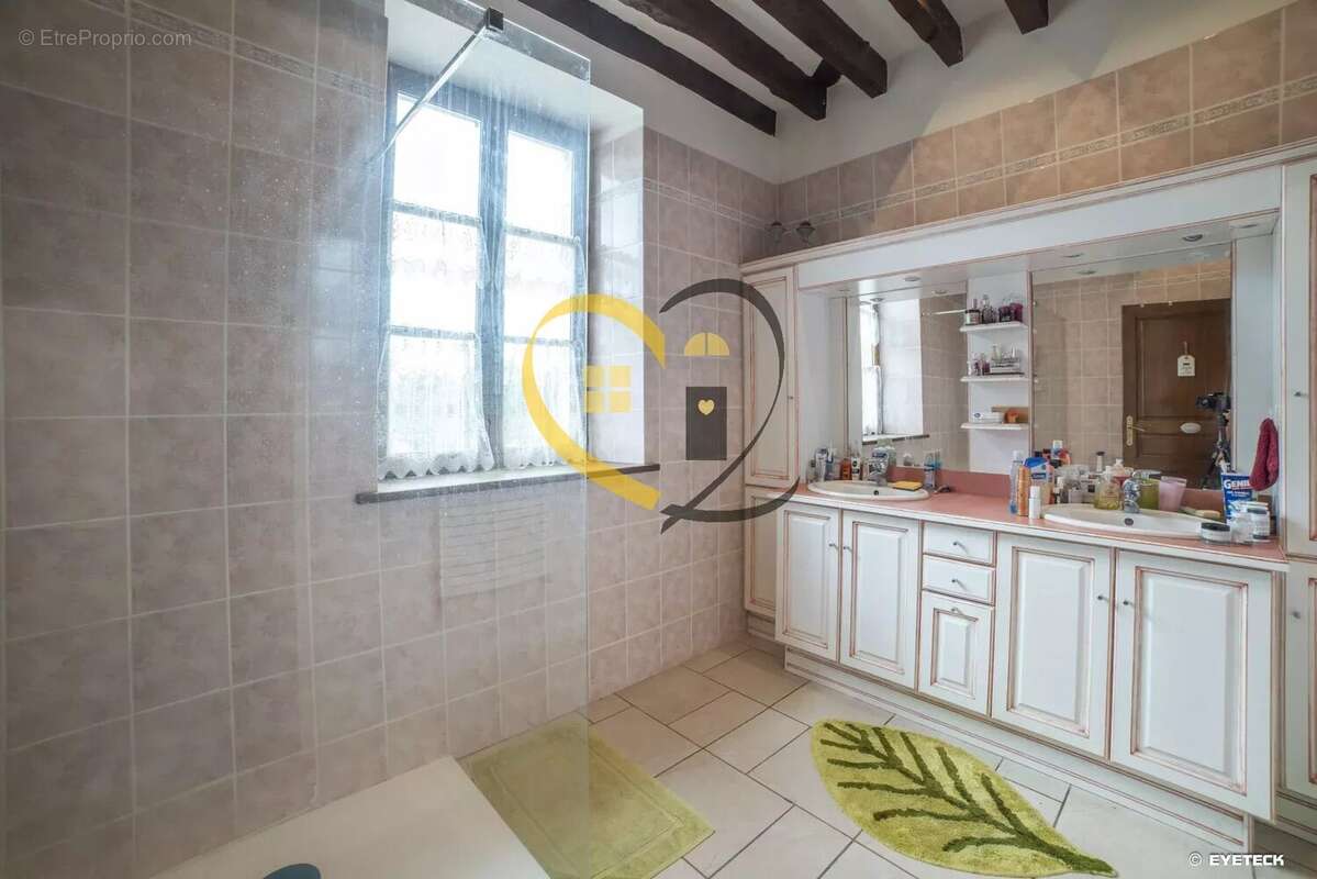 Maison à MENETOU-SALON