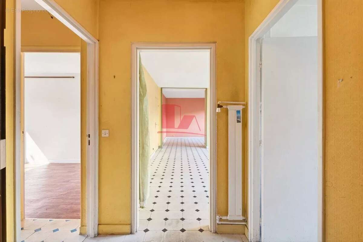 Appartement à ISSY-LES-MOULINEAUX