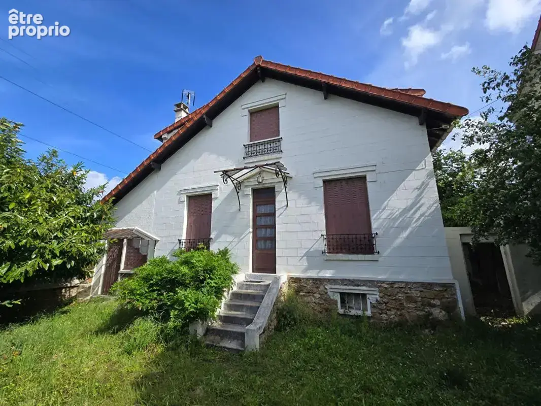 Maison familiale lumineuse de 110 m² sur un terrain de 300 m² à Savigny-sur-Orge - photo 1