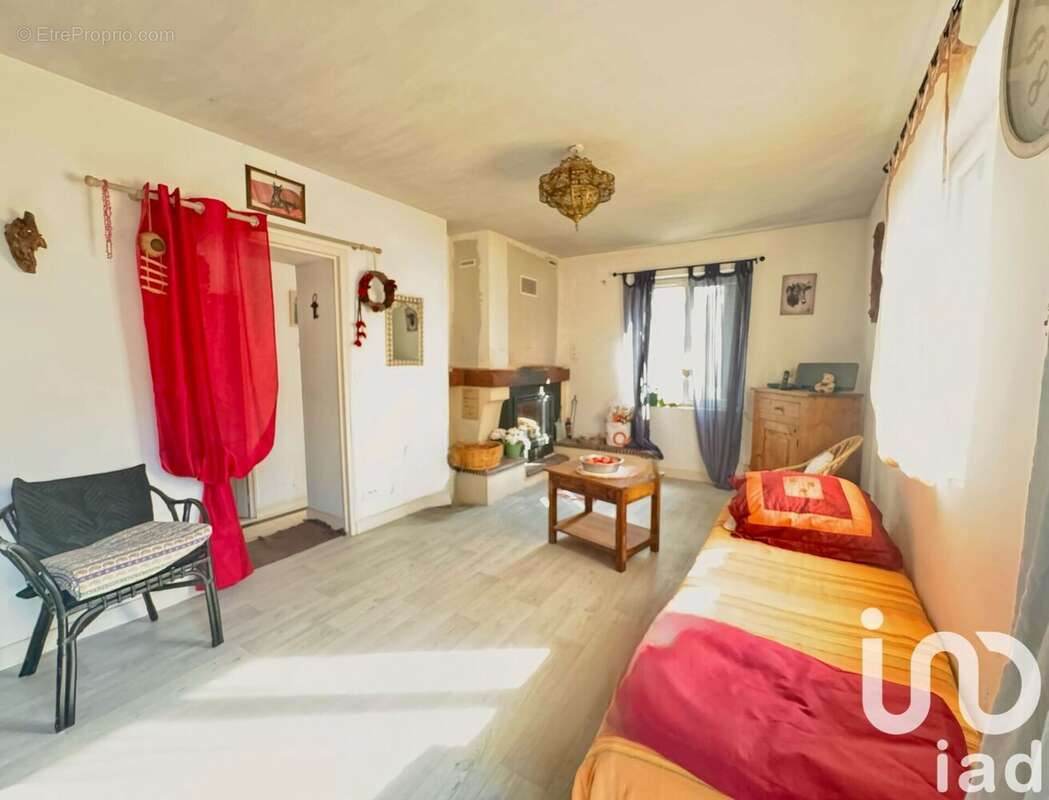 Photo 5 - Maison à SAINT-AMAND-EN-PUISAYE