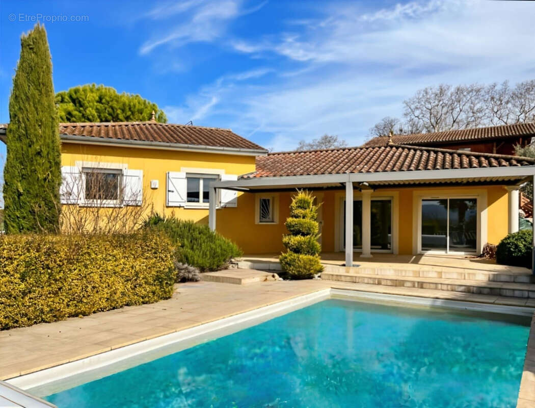 Maison à VILLEFRANCHE-SUR-SAONE