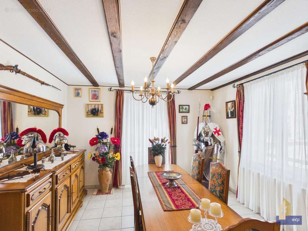 salle à manger - Maison à COLMAR
