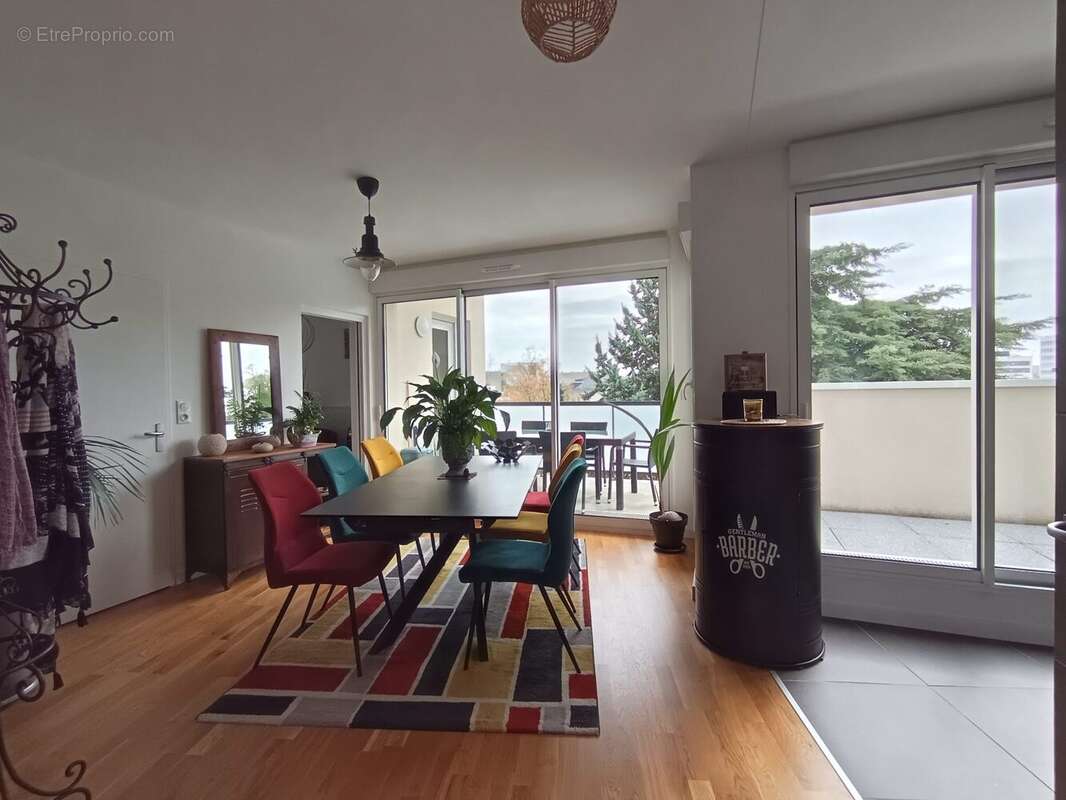 Appartement à LA RICHE