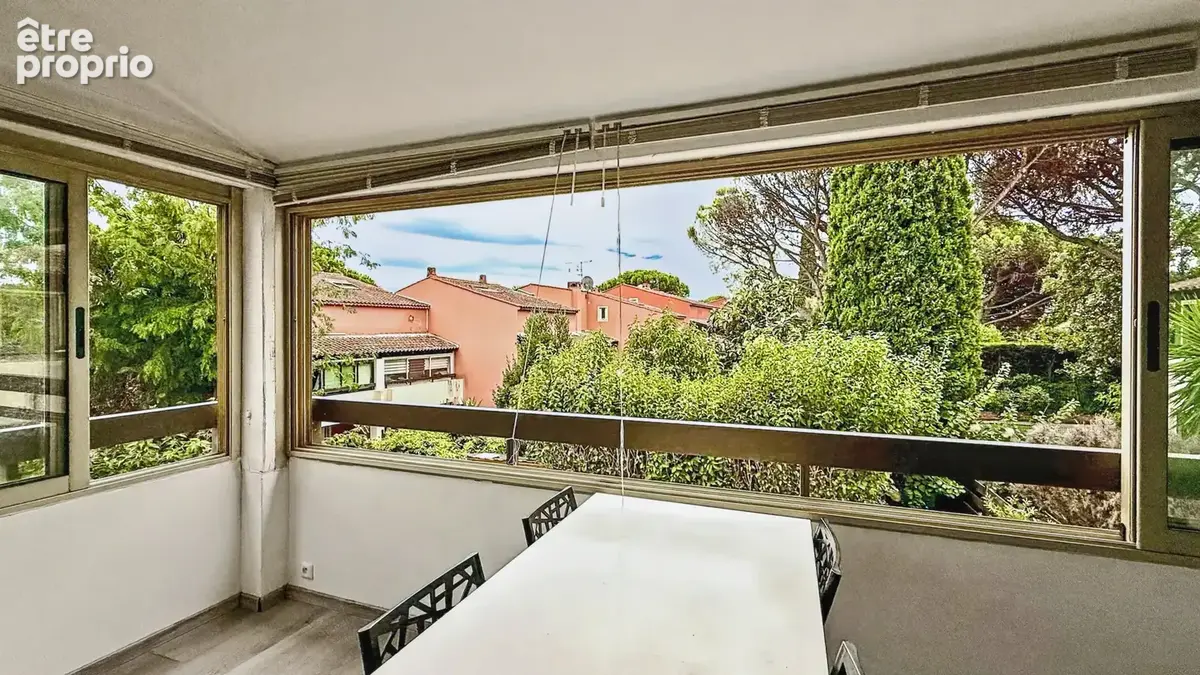 À Fréjus, Superbe T3 de 43.23m2 à acheter 195000 € - photo 3