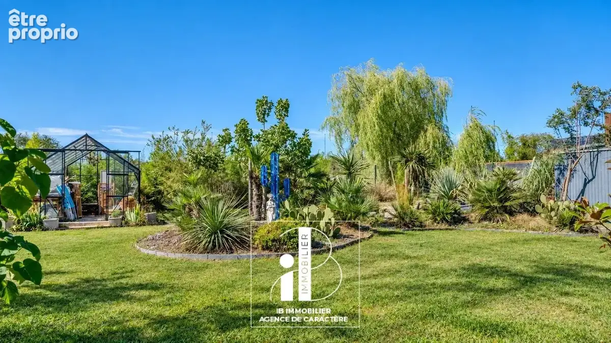 Boissise la bertrand, une maison de 266 m² - jardin clos 1 449 m² - photo 9
