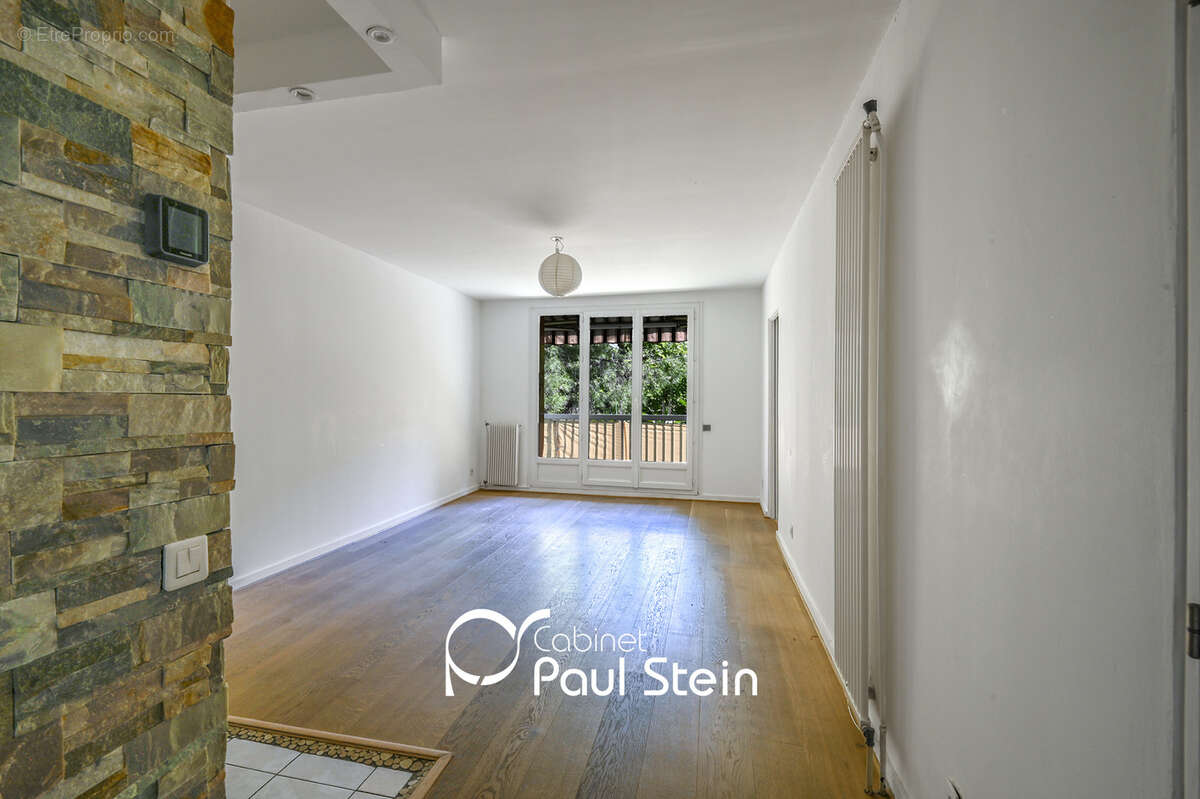 Appartement à MARSEILLE-10E