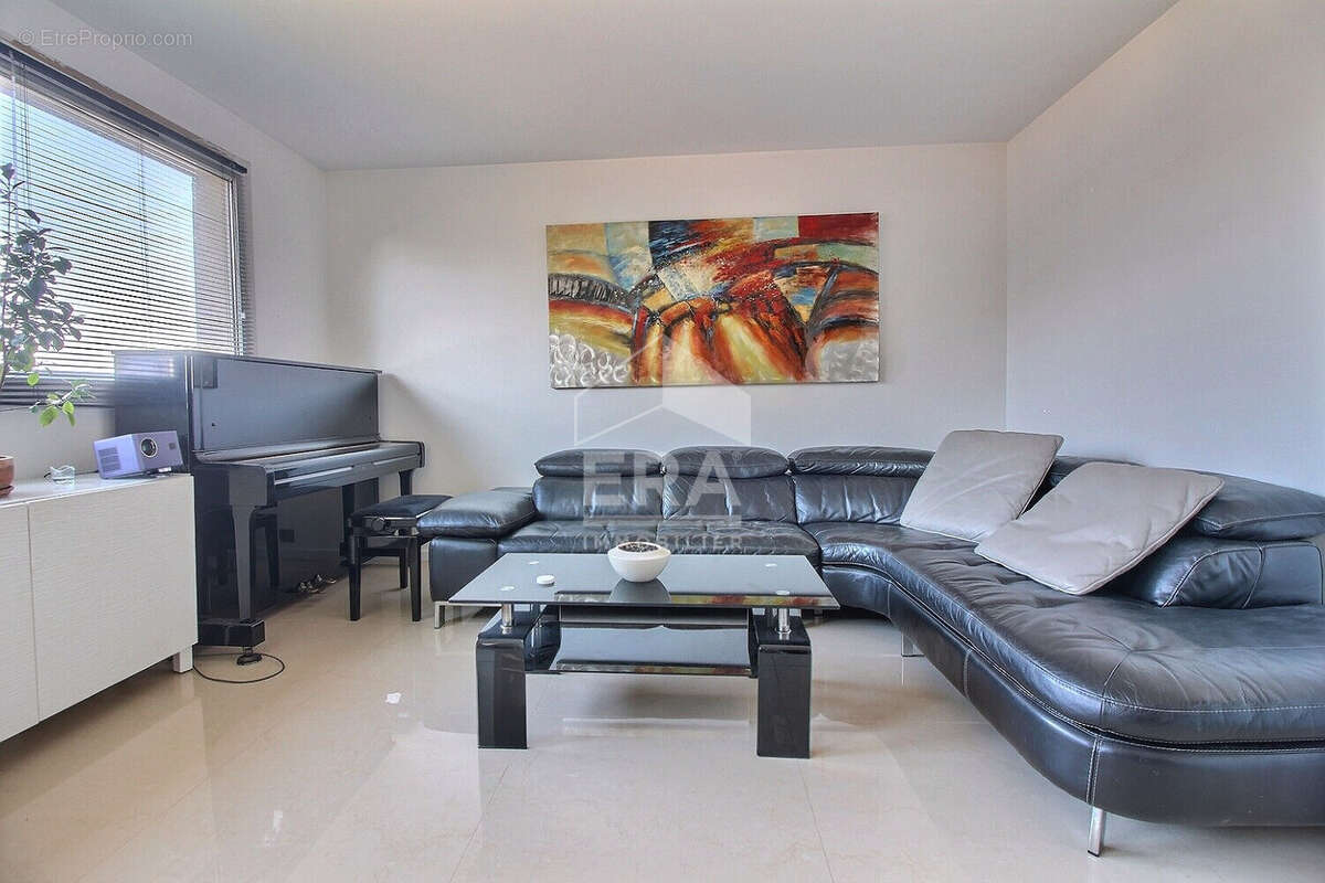 Appartement à SAINT-OUEN