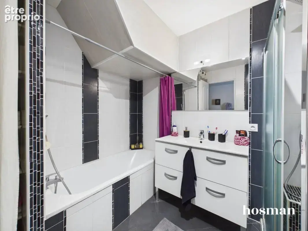Superbe ! Maison avec jardin en très bon état - Metro à 10min - photo 14