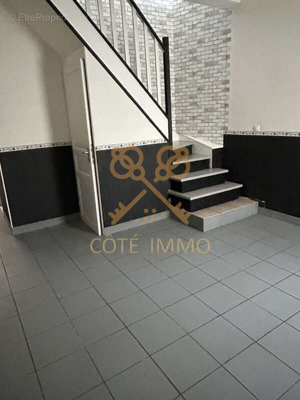 Maison à PONT-A-VENDIN