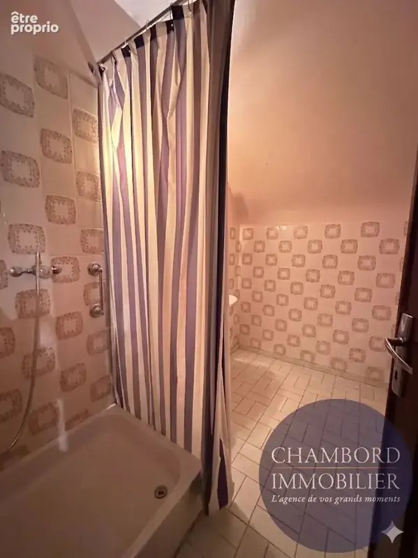 Maison spacieuse à vendre à Les Montils - Exclusivité CHAMBORD IMMOBILIER - photo 15