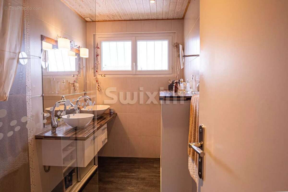 Maison à ANTHY-SUR-LEMAN