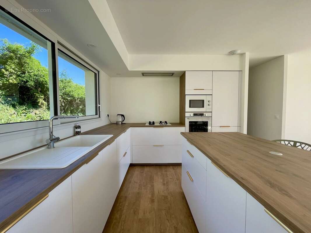Maison à VAISON-LA-ROMAINE