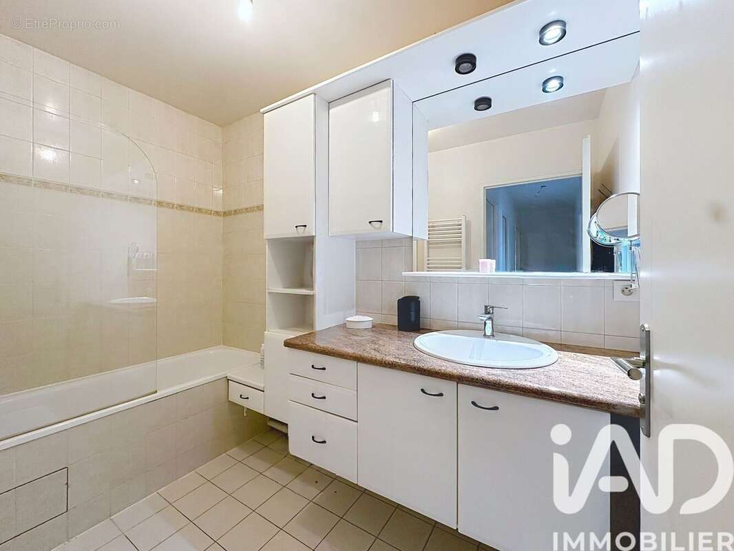 Photo 9 - Appartement à PONTAULT-COMBAULT