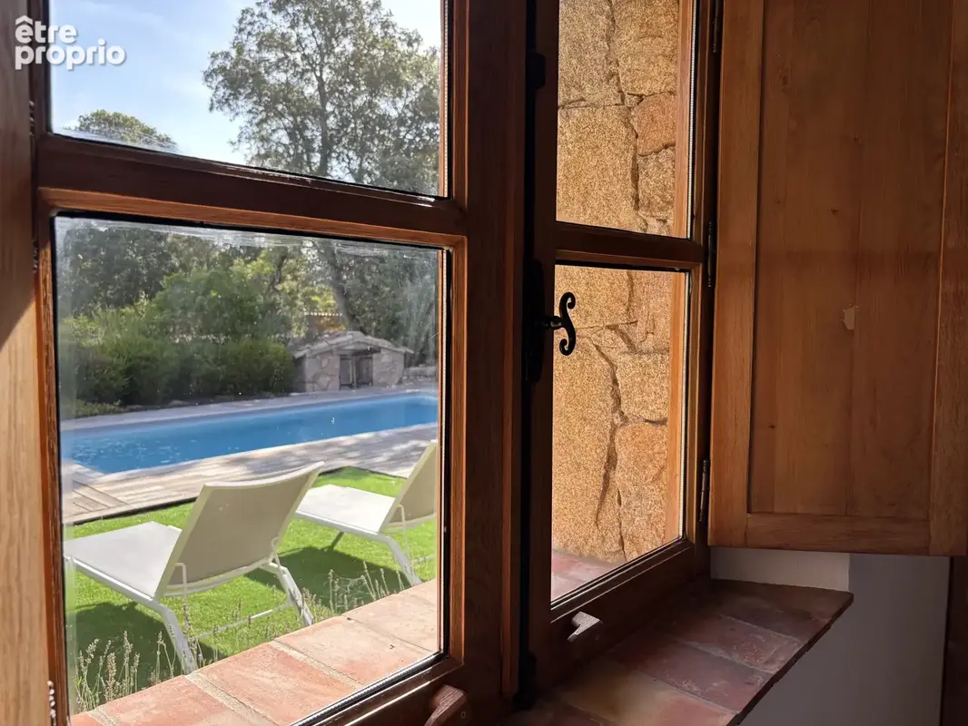 Charmante bergerie de 116m2 avec piscine et jardin arboré - photo 8