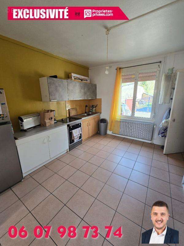 Maison à HIRSON