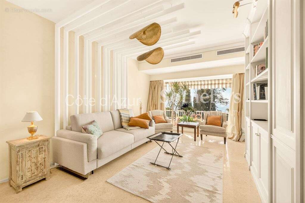Appartement à MENTON