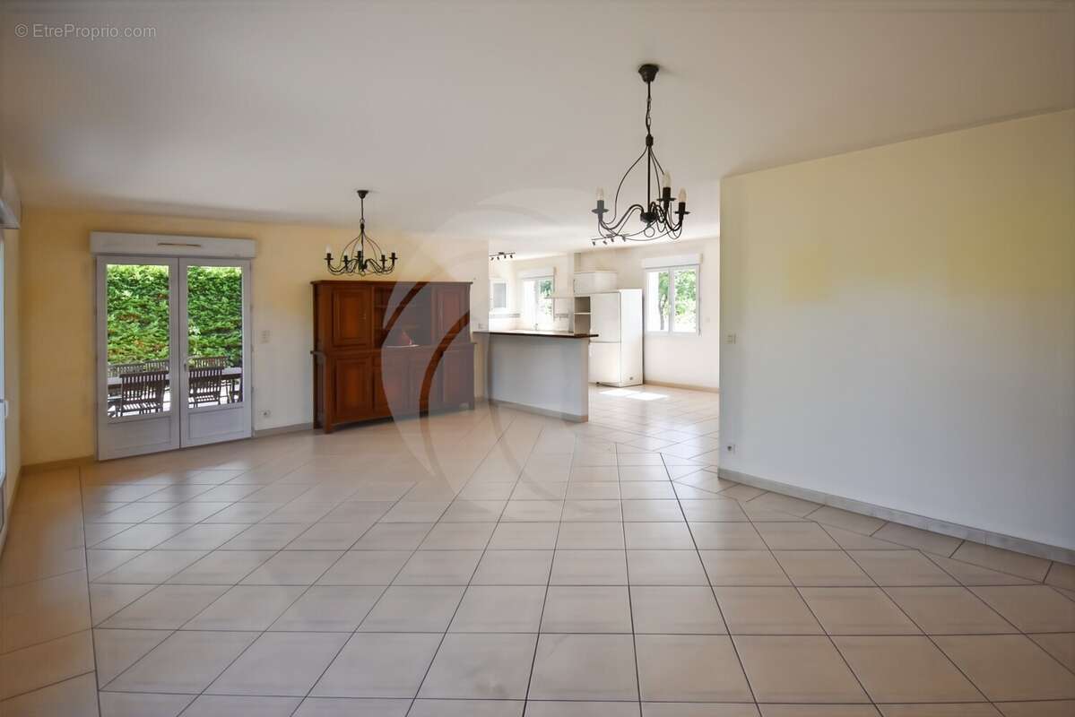 Maison 124 m² à Mirabel  - photo 4