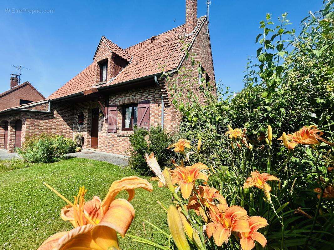 Maison à AVELIN