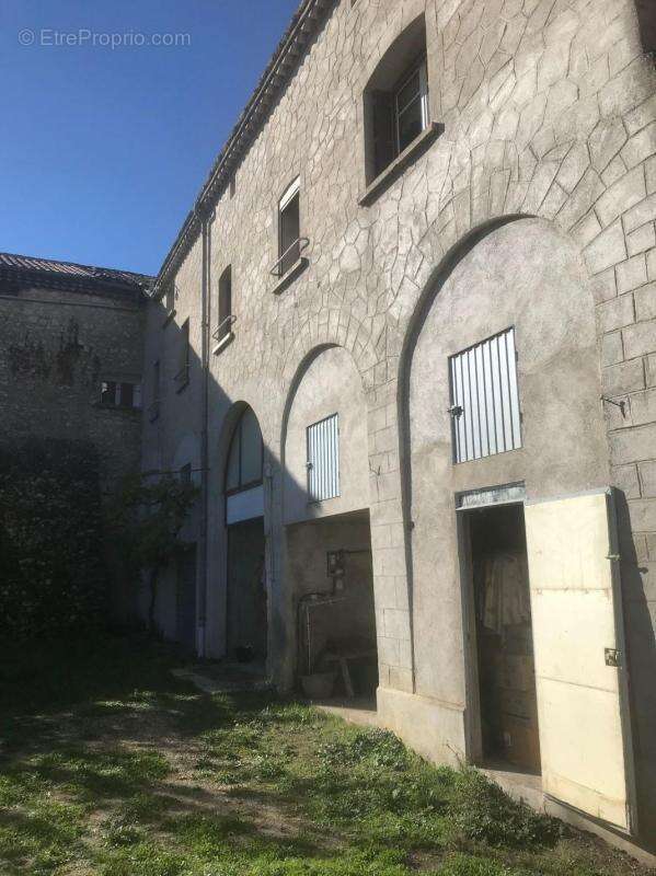 Maison à SAINT-VICTOR-DE-MALCAP