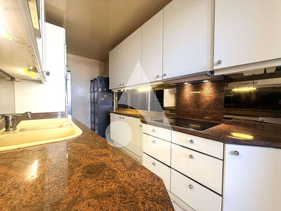 Appartement à EPINAY-SUR-SEINE