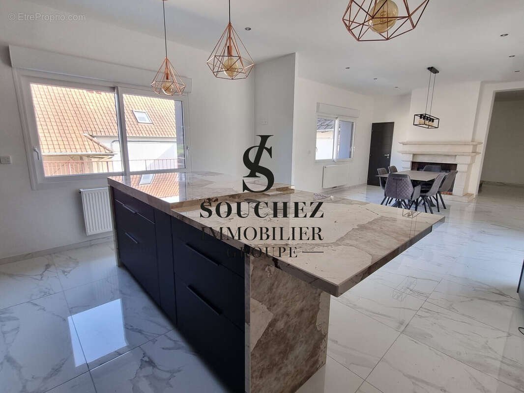 Maison à ABLAIN-SAINT-NAZAIRE