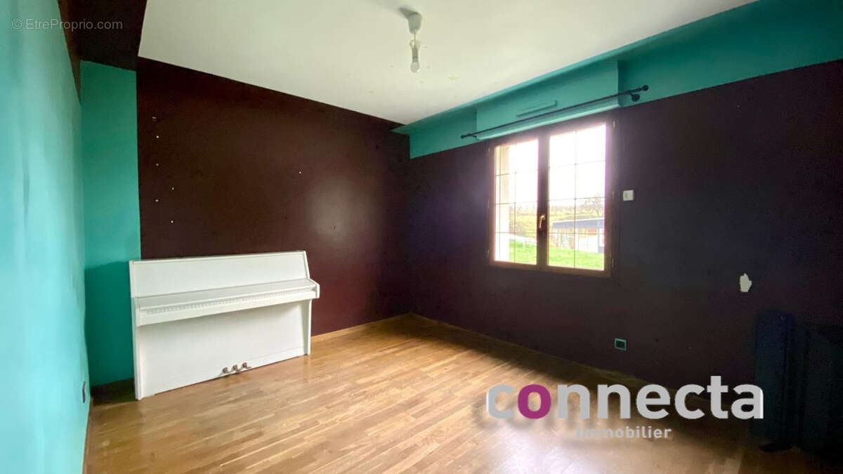 Maison à ROCHECORBON