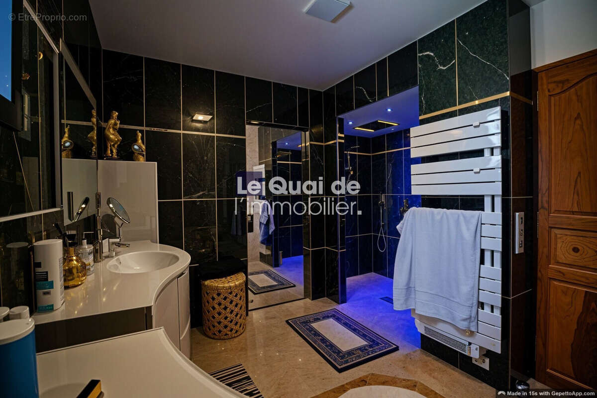 Maison à GRESY-SUR-AIX