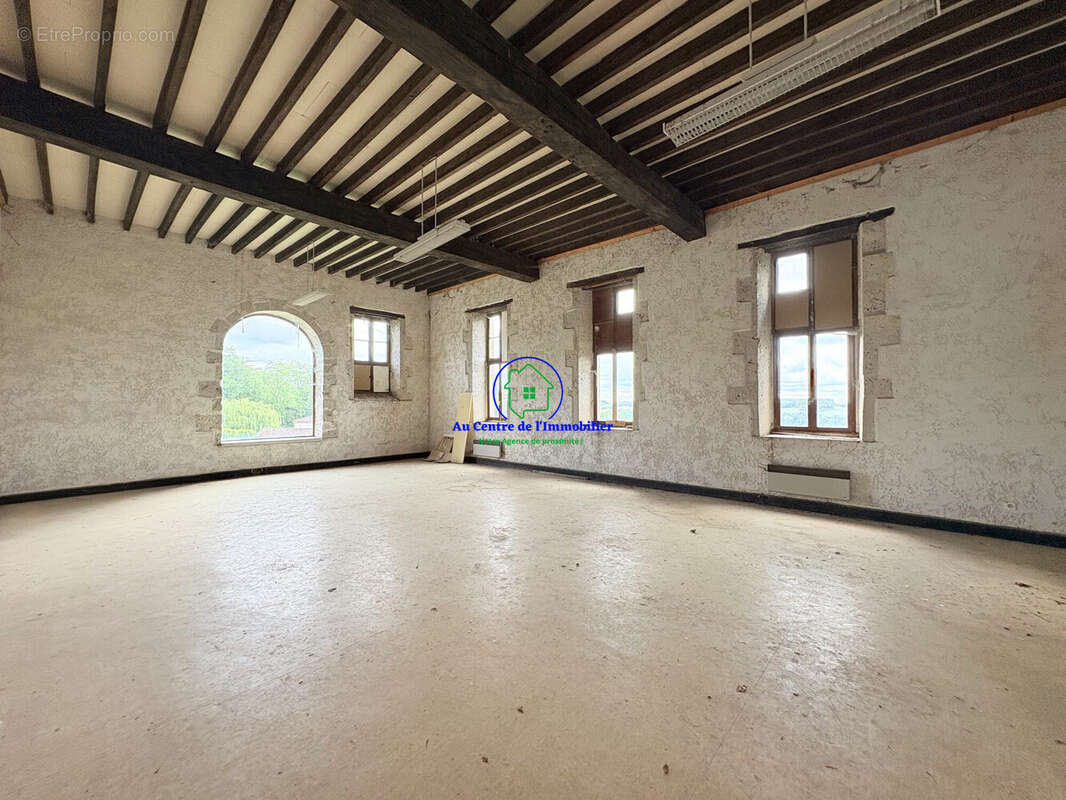 Appartement à PRAYSSAS