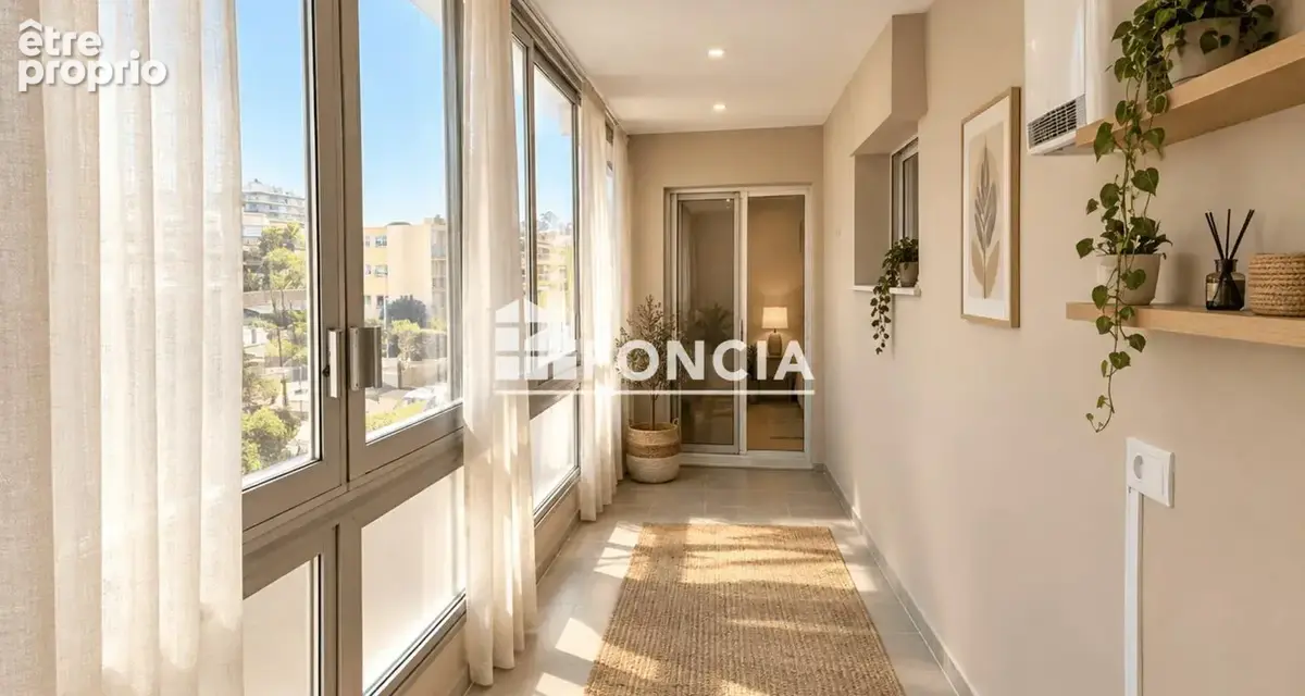 T2 lumineux avec loggia et terrasse à rénover, au cœur de Cagnes-sur-Mer - photo 10
