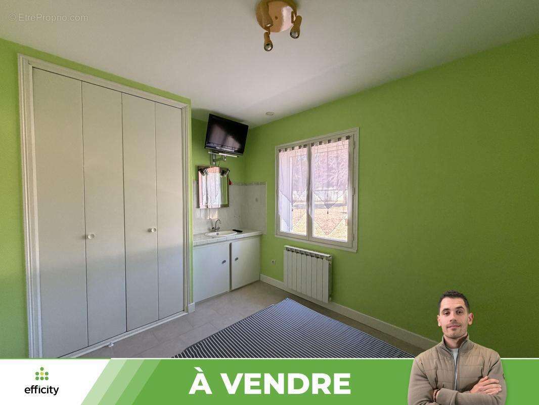 Maison 6 pièces 181 m² à vendre à Saint-Pierre-D'exideuil (86400) - photo 16