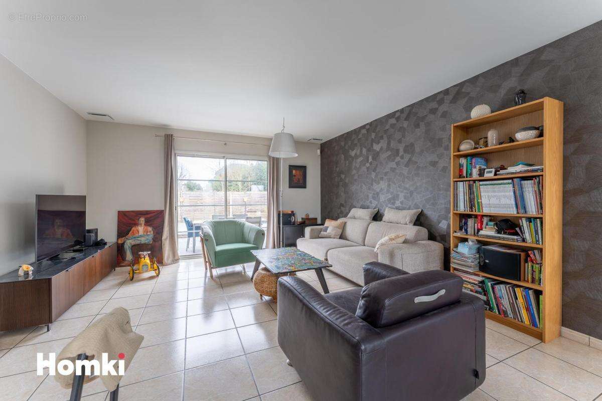 Maison à VILLENAVE-D'ORNON