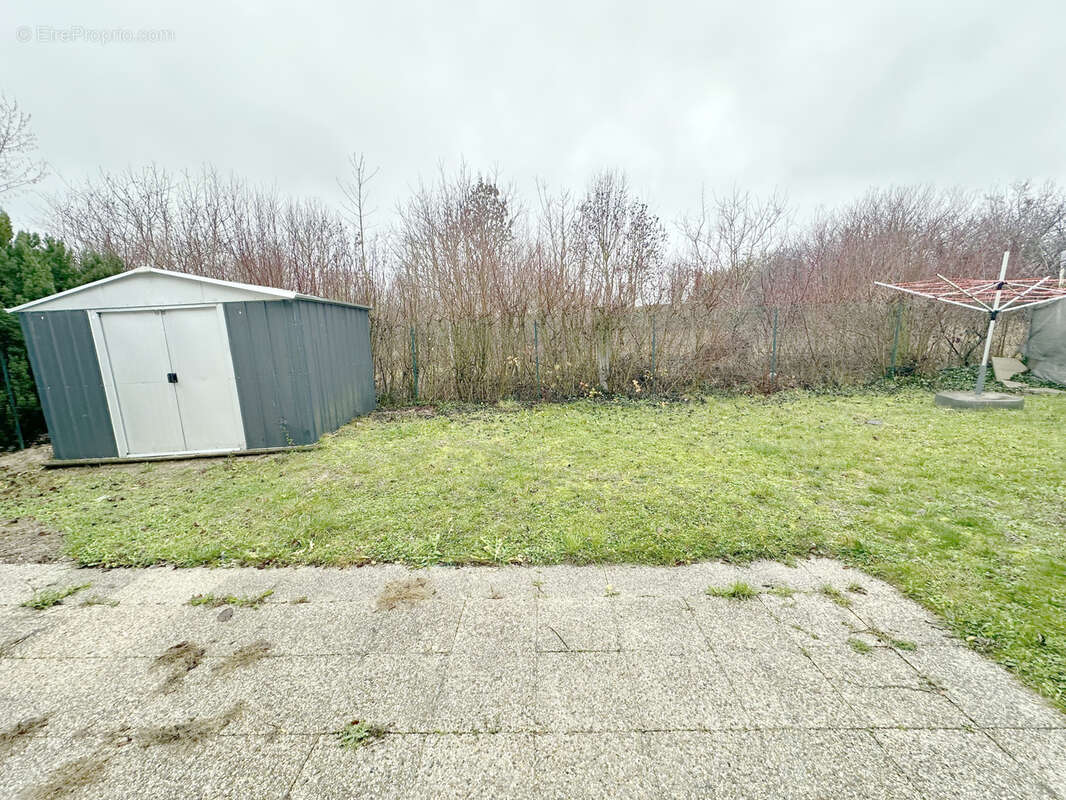 Maison à SAINT-ANDRE-LES-VERGERS