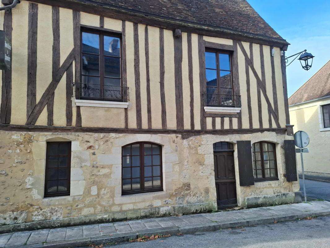 Maison à NOGENT-LE-ROTROU
