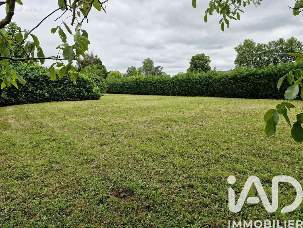 Photo 2 - Maison à LAMOTHE-MONTRAVEL