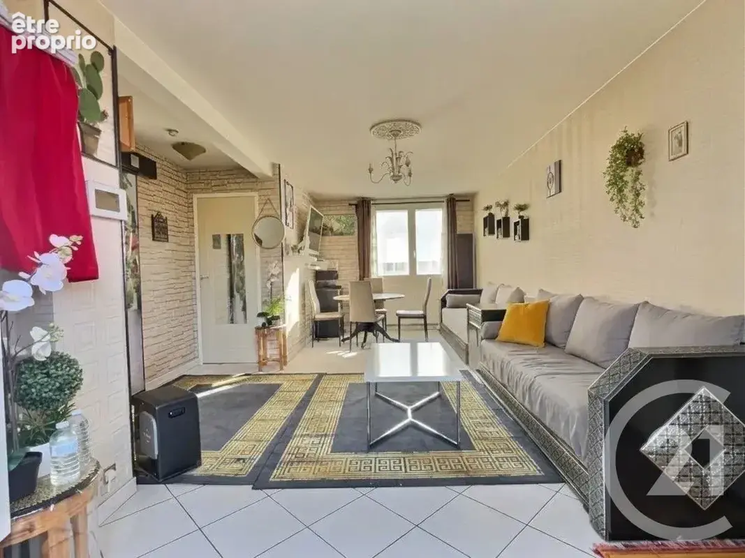Appartement 4 pièces 84 m² à vendre à Aulnay-Sous-Bois (93600) - photo 1
