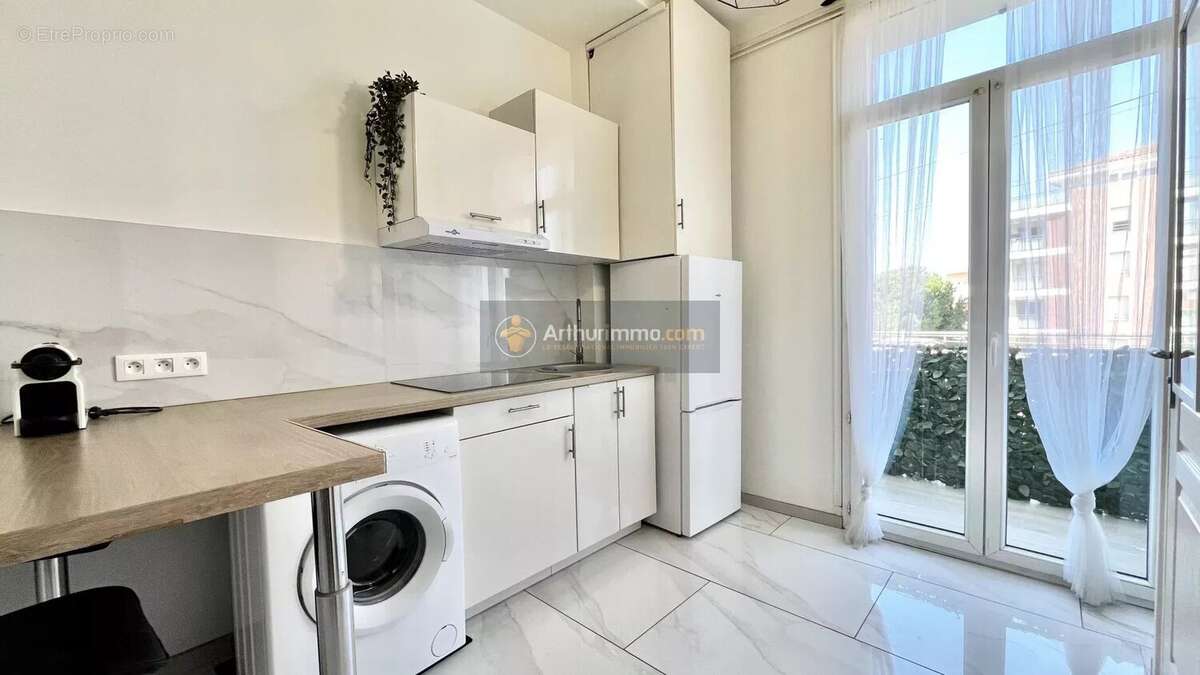Appartement 20 m² à Saint-Raphael  - photo 3