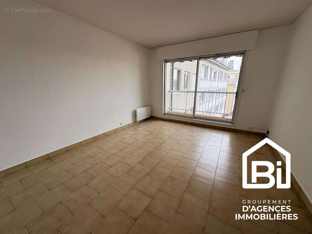 Appartement 2 pièces 55 m2 avec Balcon - CAEN - photo 4