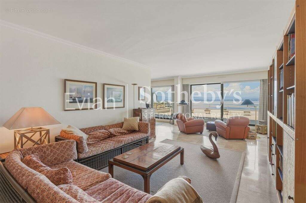 Vente evian-les-bains – appartement t4 avec vue panoramique sur le lac léman - photo 16