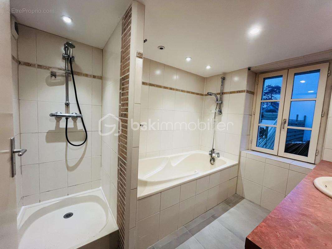 Appartement à VILLIERS-SUR-MORIN