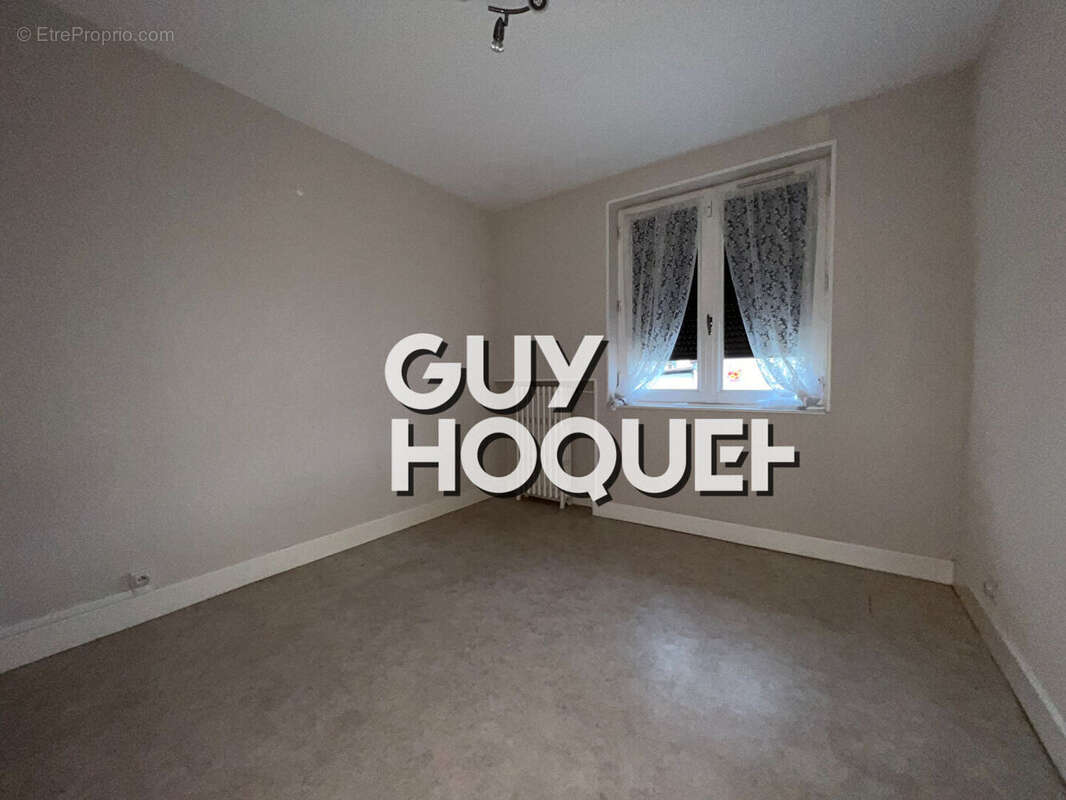 Maison à PARAY-LE-MONIAL