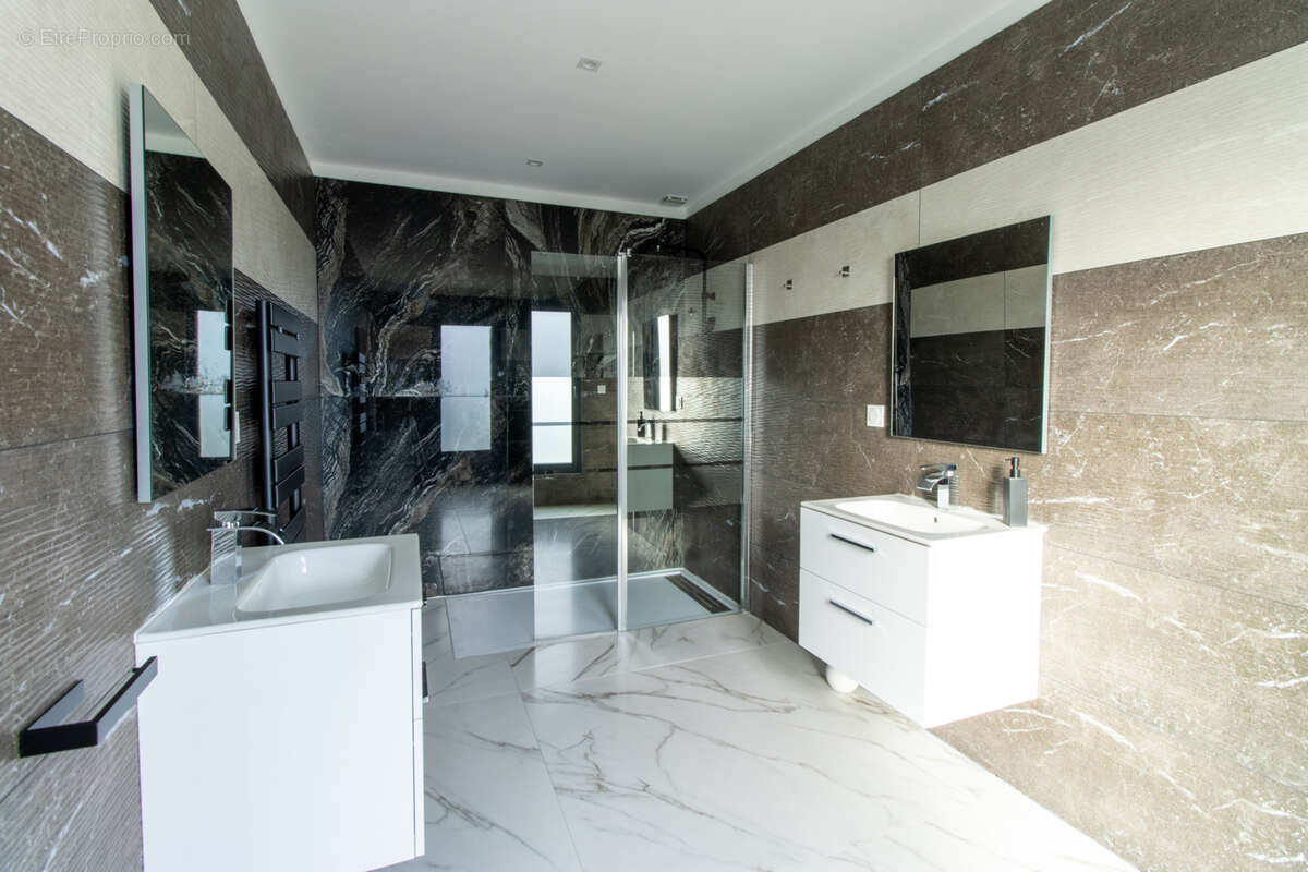 Villa prestigieuse T6 standing, piscine, garage, 100m de la mèr, Cap d'Agde, Golf - AGDE - photo 25