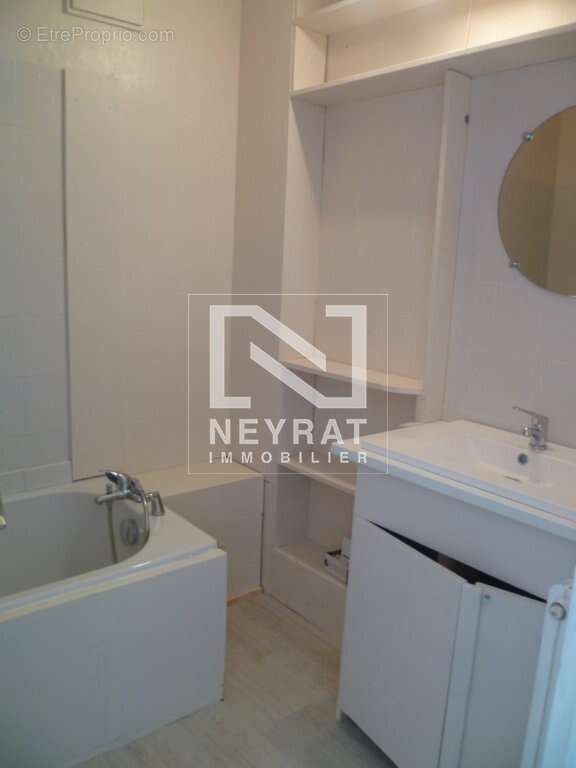 Appartement à SAINT-MARCEL