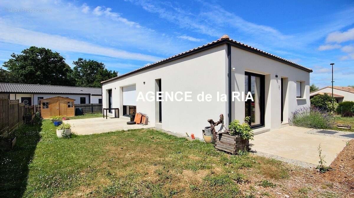 MAISON DE PLAIN-PIED de 2024, avec 3 chambres - photo 2