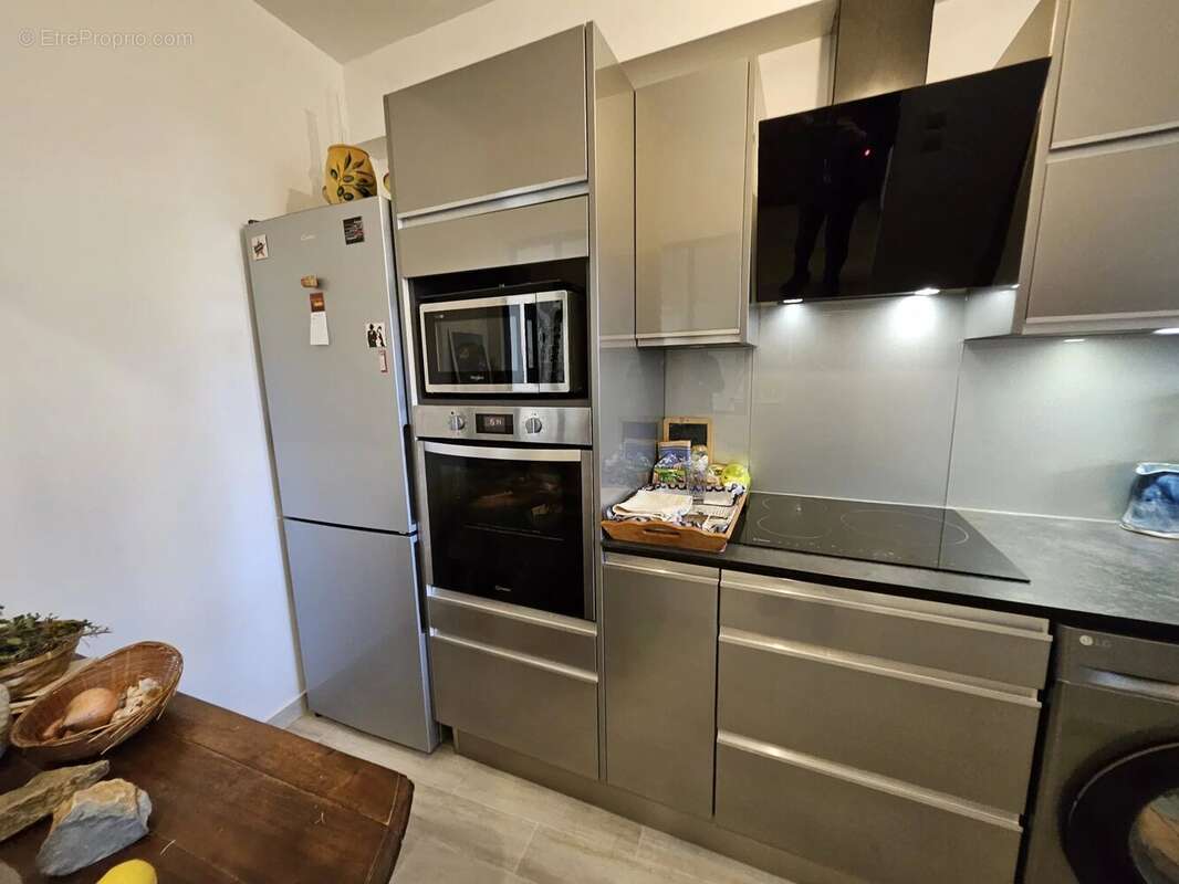 Appartement à VILLENEUVE-LOUBET
