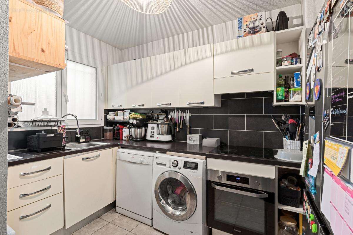 Maison à ROQUEBRUNE-SUR-ARGENS