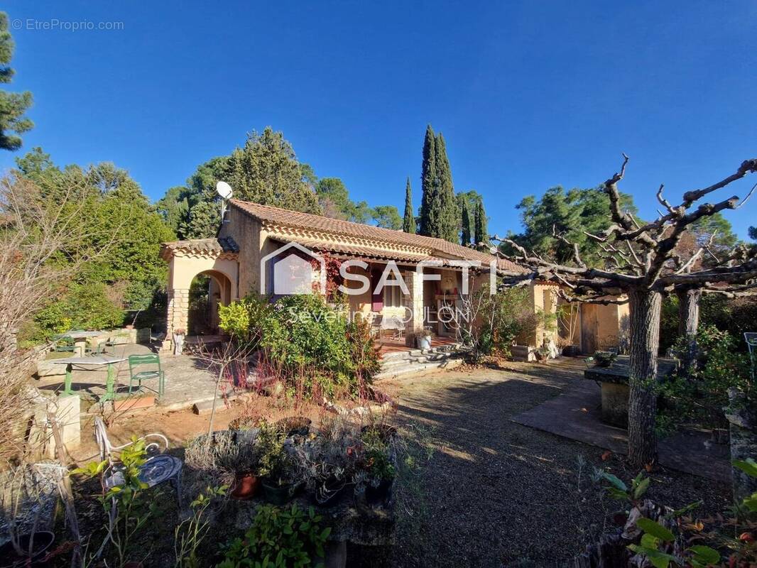 Photo 1 - Maison à ROUSSILLON